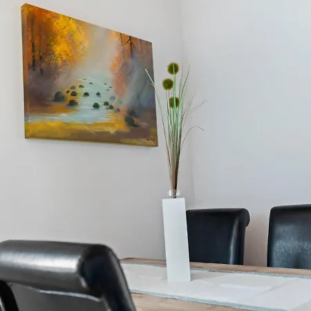 Cosy With Traditional Cuisine Apartment *
